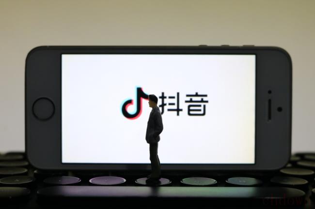 抖音怎么设置不让别人看到我在线