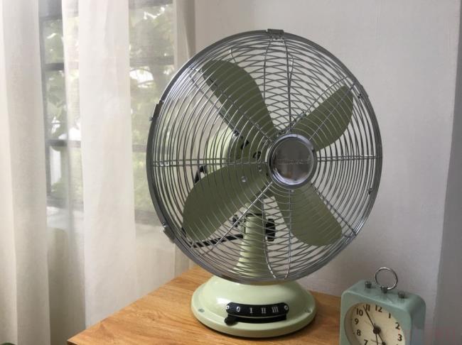 电扇突然不转了原因