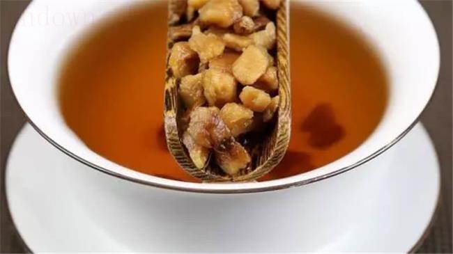 咖啡草根指的是什么