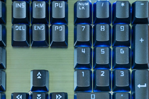 键盘怎么解锁数字键盘