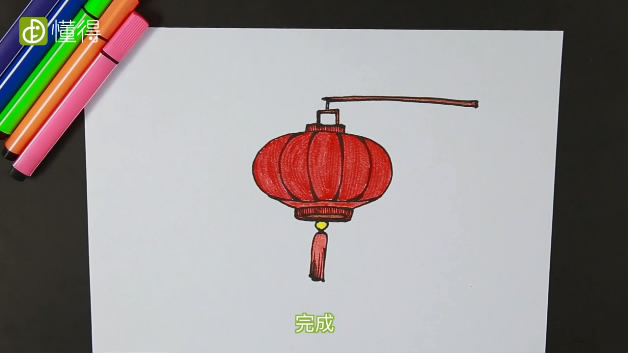 灯笼简笔画-画出挑杆并上色