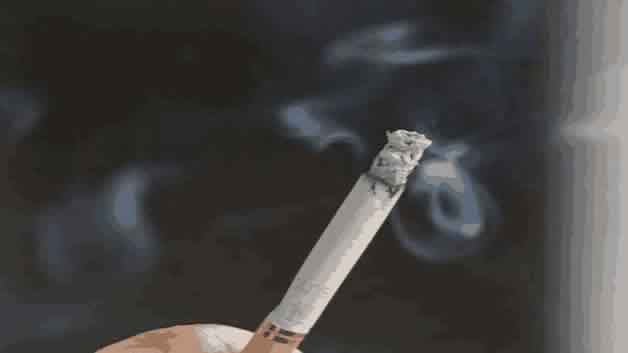 吸烟怎么吐烟圈