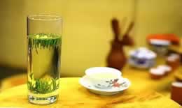 绿茶能和玫瑰花一起泡吗