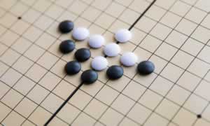 五子棋的下法
