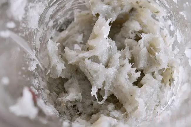 虾滑怎么做又嫩又弹（做虾滑的技巧）