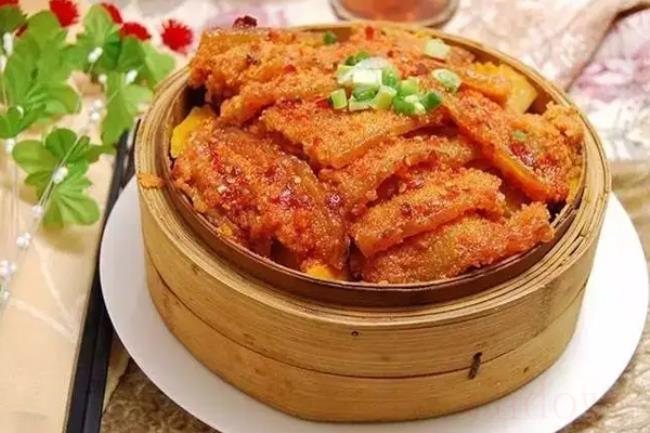 粉蒸肉怎么做才能好吃（粉蒸肉的技巧）