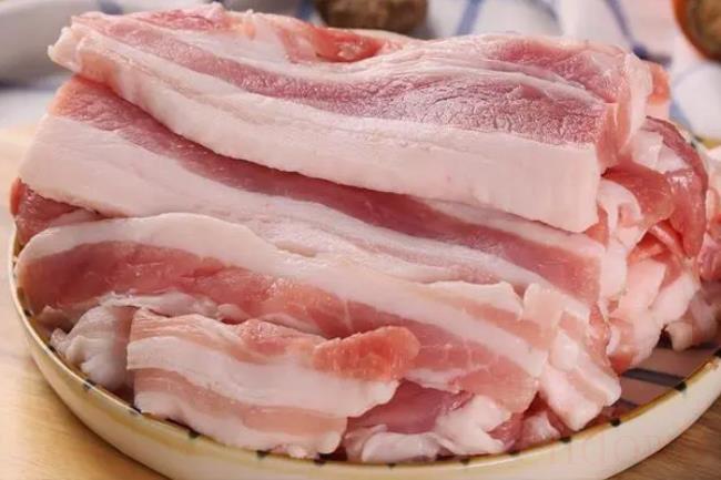 粉蒸肉怎么做才能好吃（粉蒸肉的技巧）