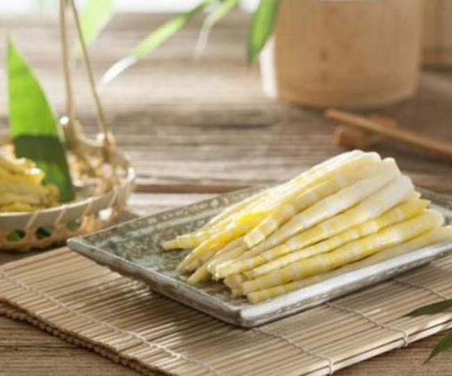 新鲜的竹笋怎样保存才能放久（新鲜竹笋可放于冰箱冷藏区保存）