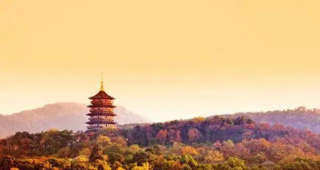 钱塘湖位于今天的哪个省哪个市（钱塘湖适宜哪个季节游玩呢）