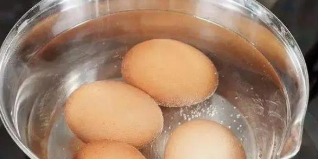 煮鸡蛋需要多长时间冷水下锅(煮鸡蛋冷水下锅还是沸水下锅?) 煮鸡蛋需要多长时间冷水下锅(煮鸡蛋冷水下锅还是沸水下锅?)
