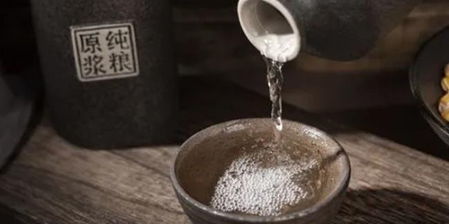肉有点臭了怎么补救（肉有点臭了建不建议丢掉）