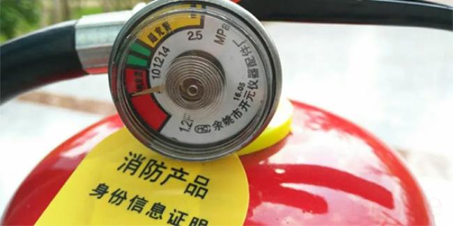 灭火器指针黄绿红各表示什么意思（指针在绿色区域才可以正常使用）